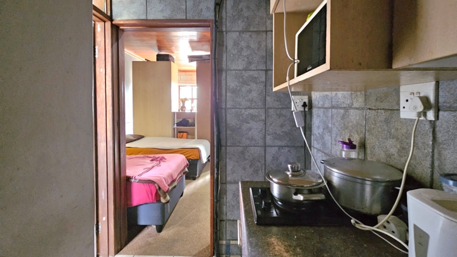 1 Bedroom Property for Sale in Brandwag Free State